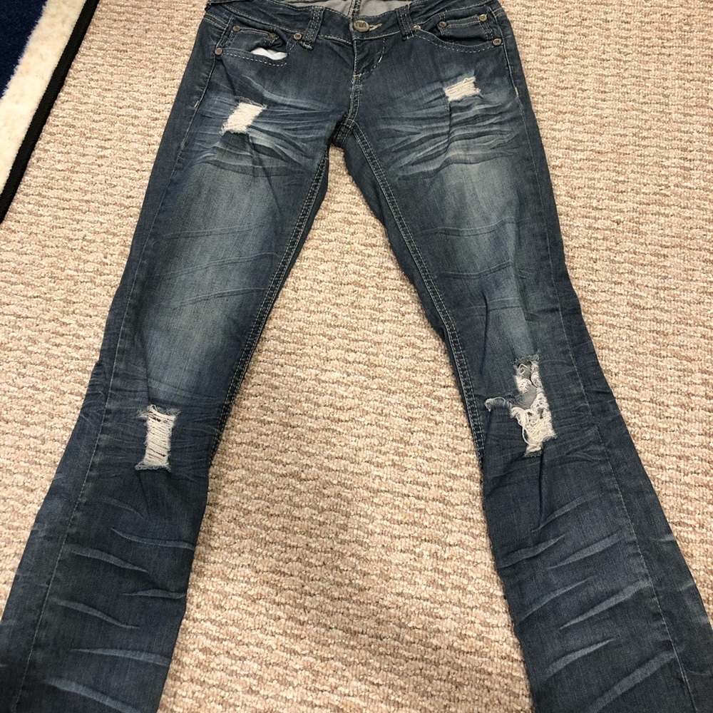 Soft ripped ankle pants ( I’m 5’5” )